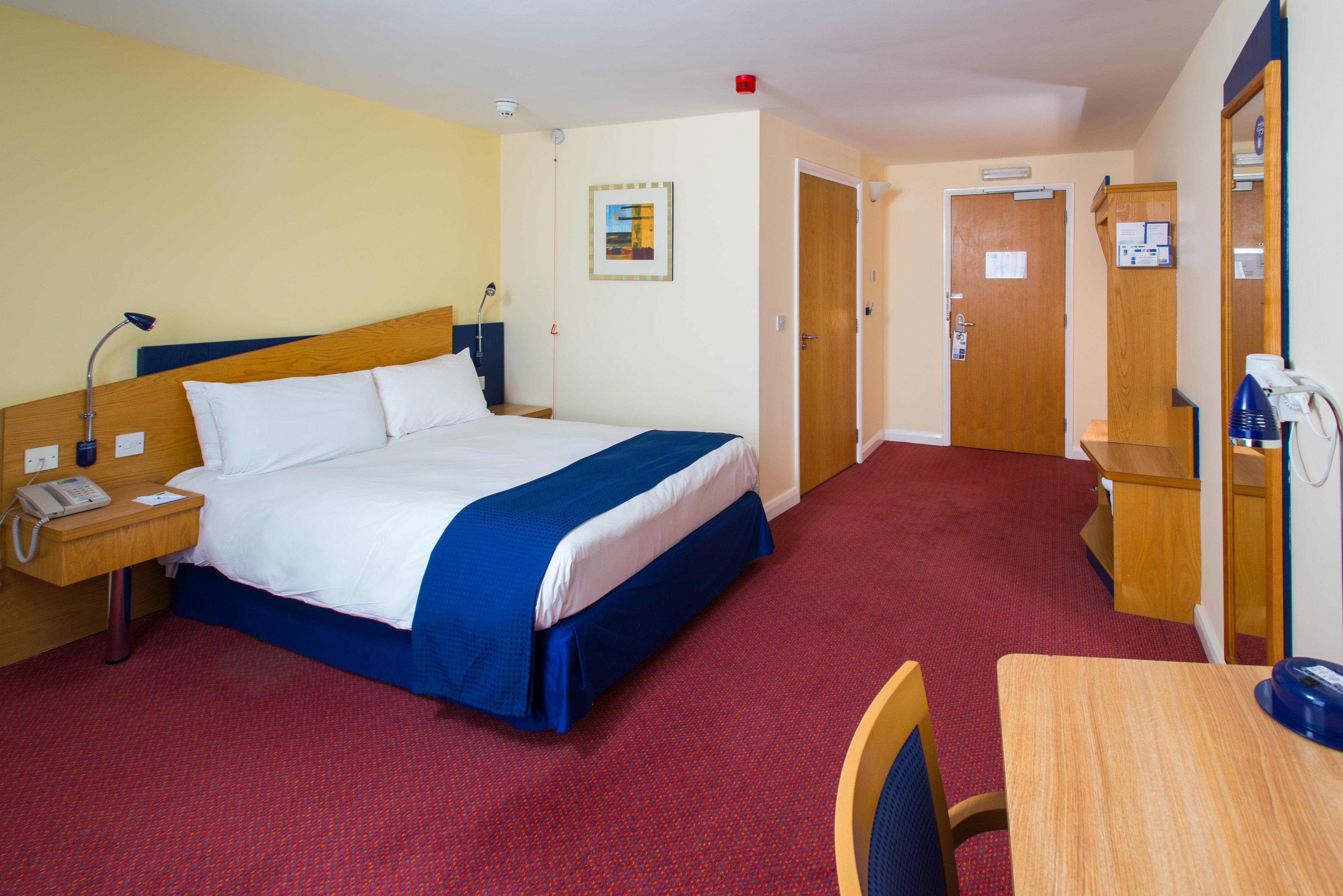 Holiday Inn Express Bradford City Centre By Ihg Exterior photo