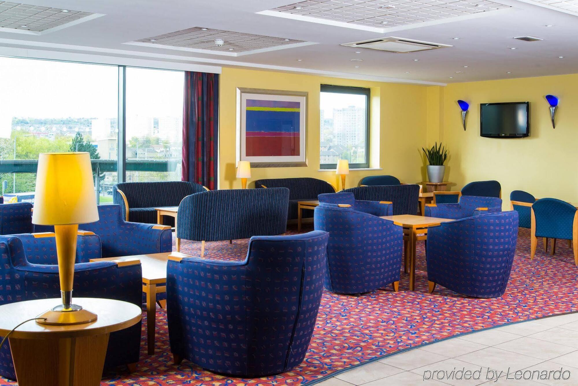Holiday Inn Express Bradford City Centre By Ihg Exterior photo